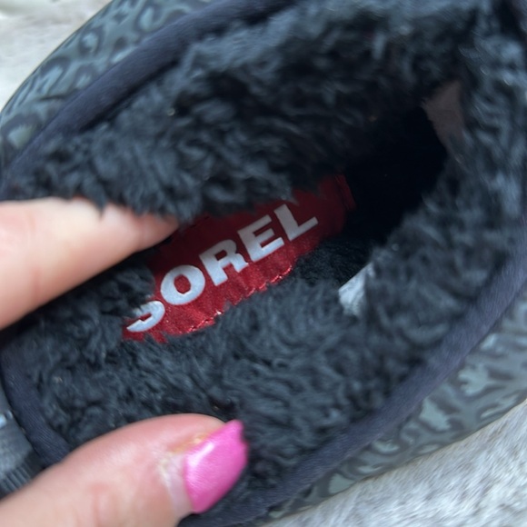 SOREL | Sorel Go - Bodega Run, Black & Gray, NIB Size 6 - Picture 8 of 16
